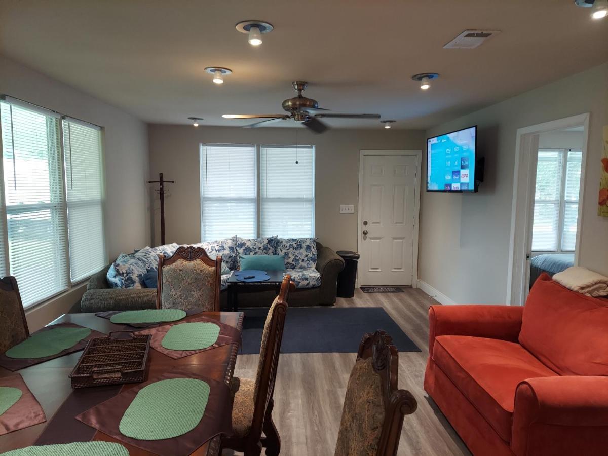 Villa Attractive House In The Center Of Milton Exterior foto